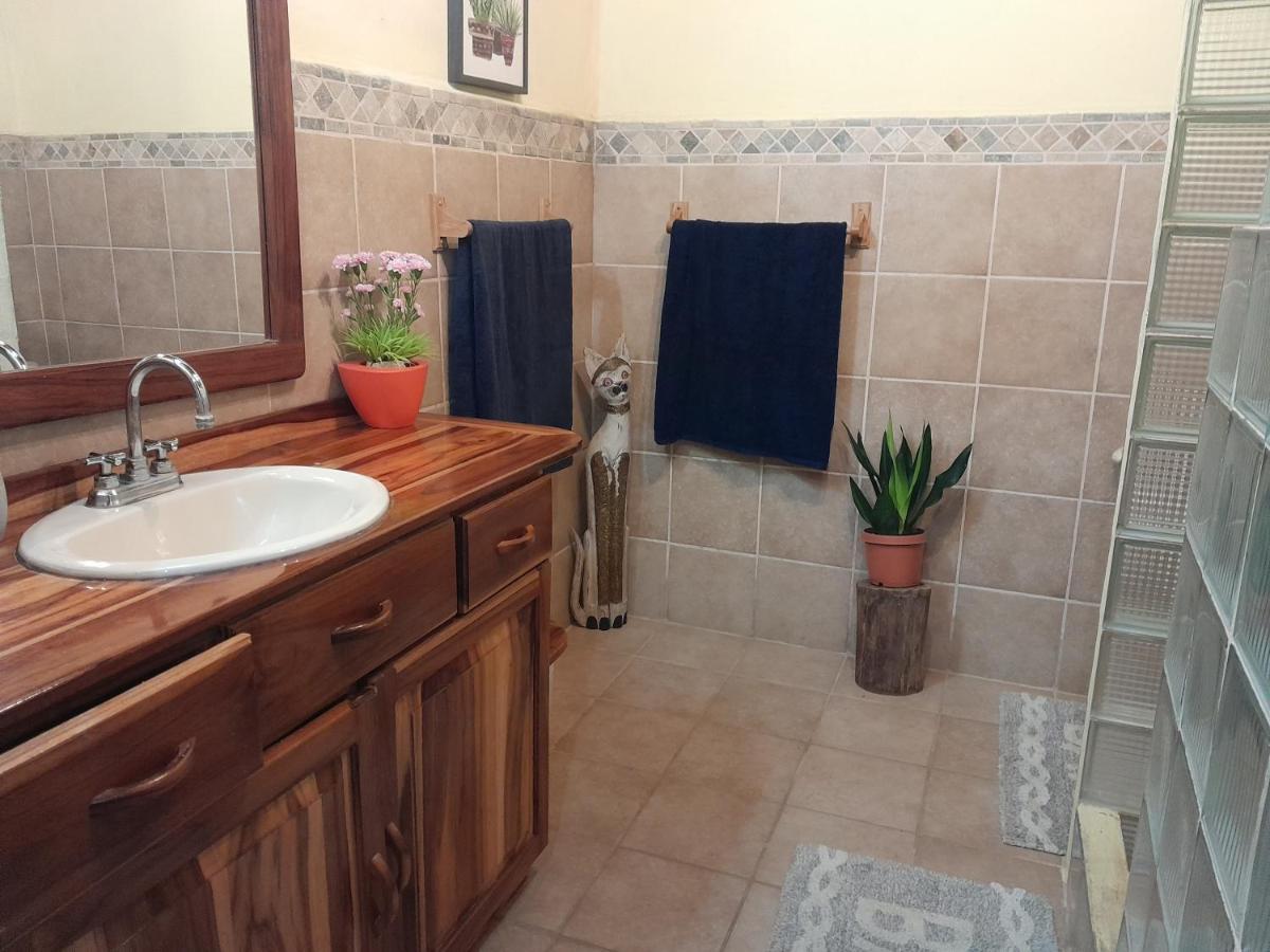 Casas Guaney, Full Furnished Studios! Мануел Антонио Екстериор снимка